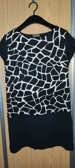 Vestido Cortefiel Preto e Branco