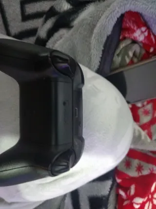 Xbox One Negra con Mando