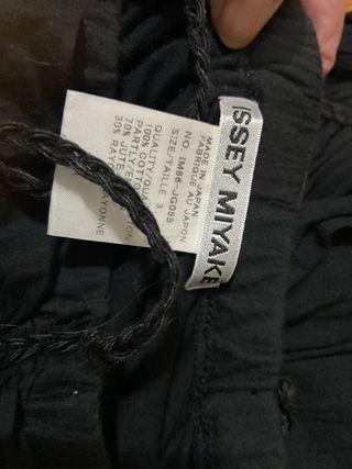 Falda Issey Miyake Negra Talla Única