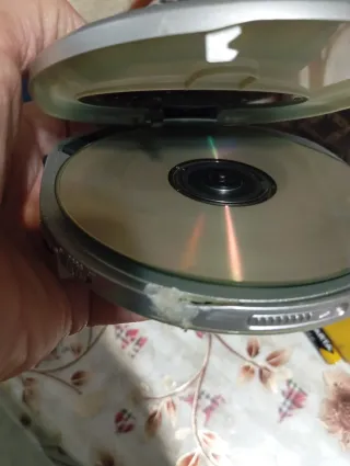 Lettore CD Portatile Hitachi