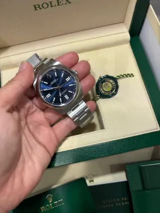 Rolex Oyster 41mm Azul sin estrenar