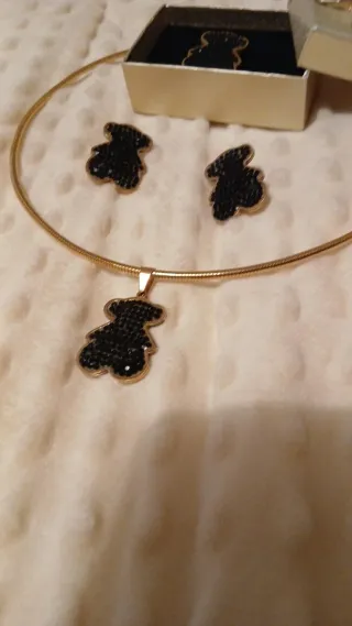 Conjunto Bisutería Oso Negro y Dorado