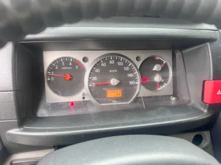 Renault Trucks Maxity 2011