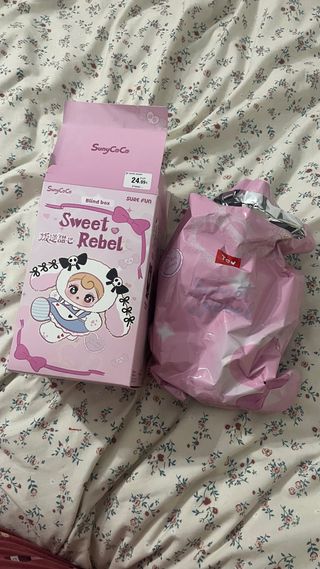 Sweet Rebel, Cinderella Lamb