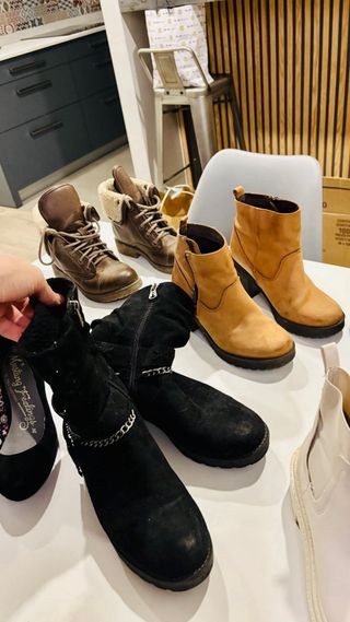 Lote 10 pares zapatos chica Talla 37