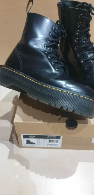 Dr. Martens Platform Nere