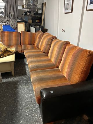 Sofá grande de tela