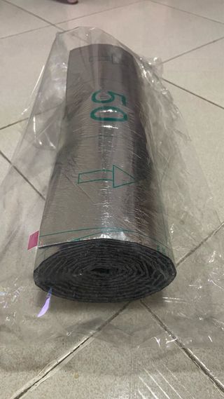 Rollo protector antiarañazos sofá gris