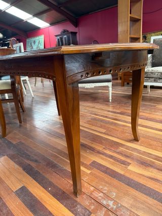 Mesa de comedor extensible de madera