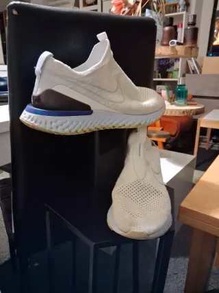 Nike Epic Phantom React Flyknit