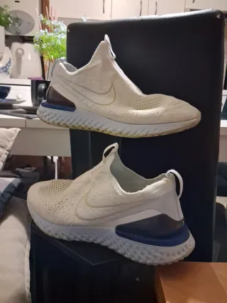 Nike Epic Phantom React Flyknit