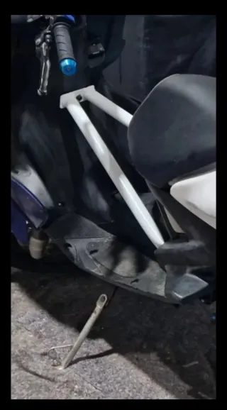 Barras refuerzo chasis aerox