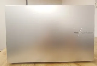 Ordenador Asus Vivobook como nuevo!