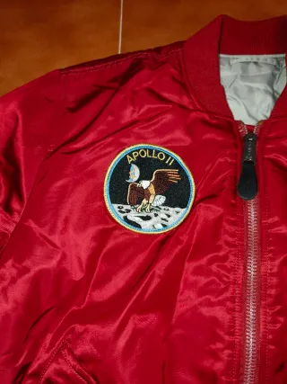 Chaqueta Alpha Industries MA1 NASA Roja
