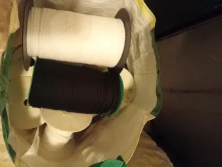 Lote de cremalleras merceríabotones, cintas al vie