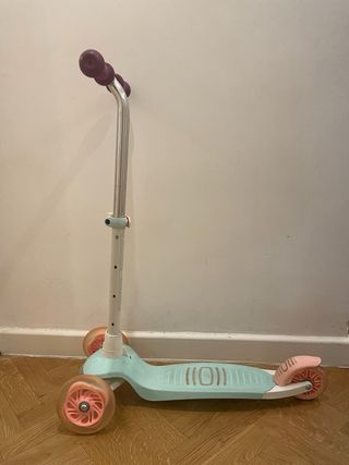 Patinete Oxelo 3 ruedas azul y rosa