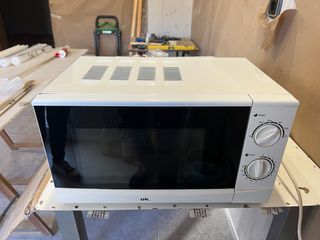 Microonde bianco OK