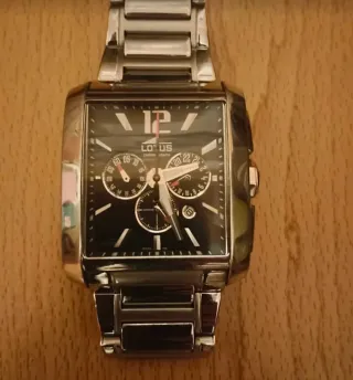 Reloj Lotus Cronógrafo Negro y Plateado