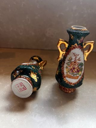 2 Antichi Vasi in Porcellana Giapponese