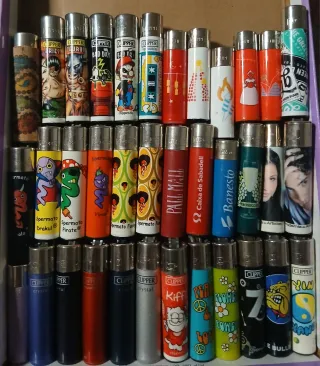 Collezione di accendini Clipper 36