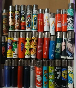 Collezione di accendini Clipper 36