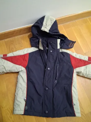 Peto y chaqueta de nieve infantil