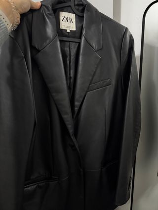 Americana Zara Negra