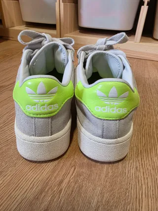 Adidas Superstar LXG grises y verdes