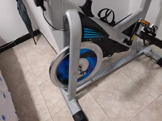 Bicicleta de Spinning Gris y Negra