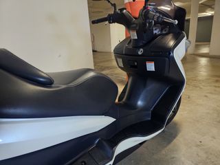 Suzuki Burgman Executive 2012