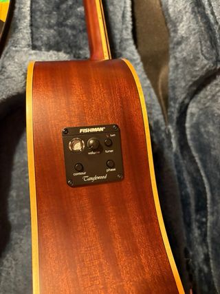 Guitarra Electroacústica + Funda Rígida