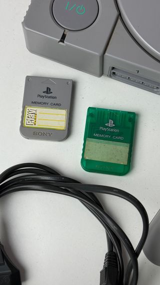 Consola PlayStation 1 Dual Shock Plata