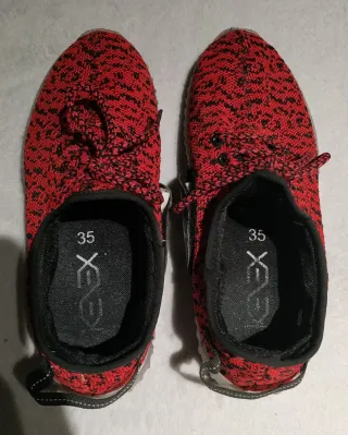 Zapatillas deportivas unisex talla 35