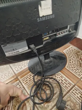 Monitor Samsung 18 Negro