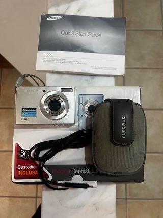 Samsung L100 Fotocamera Digitale Argento