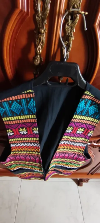 Chaleco y mochila bordados estilo mejicano origina