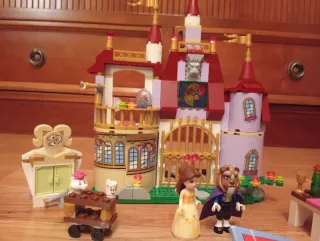 LEGO La Bella e la Bestia - Castello Incantato (41067)