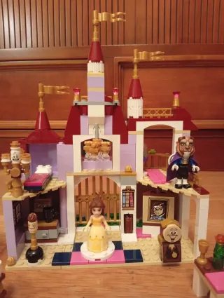 LEGO La Bella e la Bestia - Castello Incantato (41067)