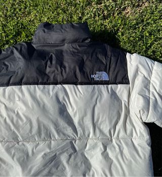Giubbotto The North Face 700 Puffer Bianco Nero