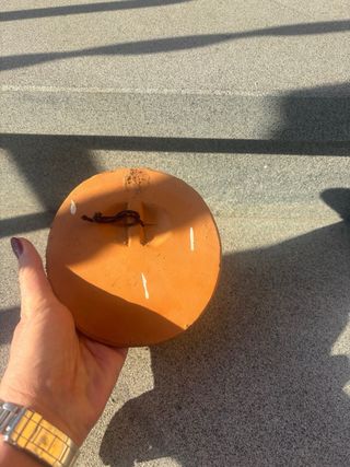 Sole in terracotta decorativo