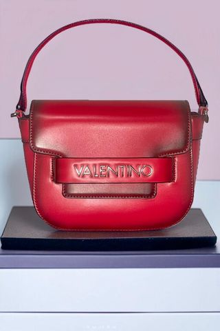 Bolso bandolera Valentino cuero rojo · Como nuevo