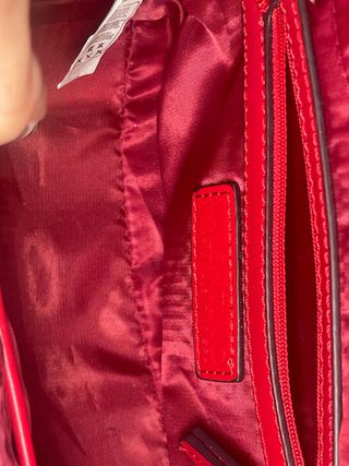 Bolso bandolera Valentino cuero rojo · Como nuevo