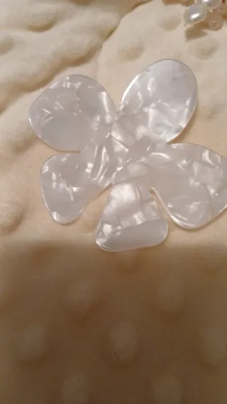 Conjunto bisutería perlas y flores