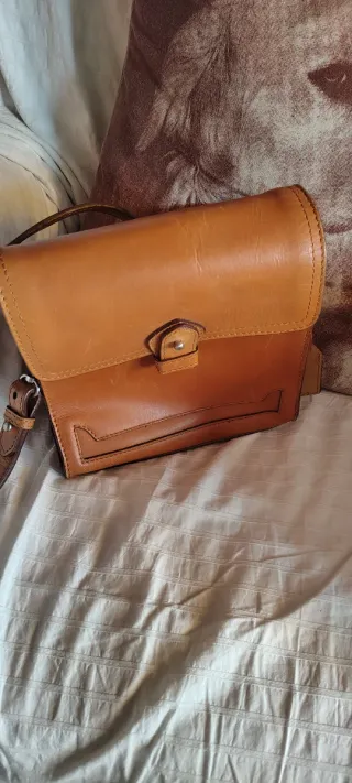 Bolso bandolera de piel