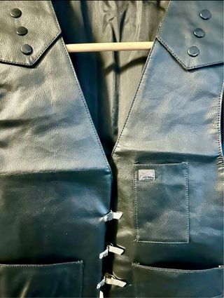 Chaleco para peluquero Jaguar Negro Cuero