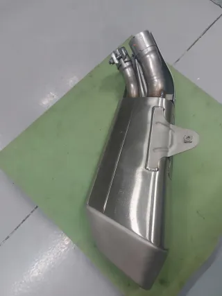 Escape BMW S1000 XR Original