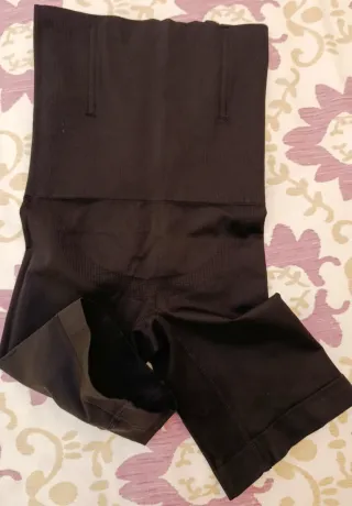 Faja Moldeadora Negra Talla S nueva sin estrenar!