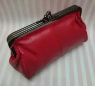 NOVEDAD! MONEDERO PIEL AUTÉNTICA UBRIQUE ROJO