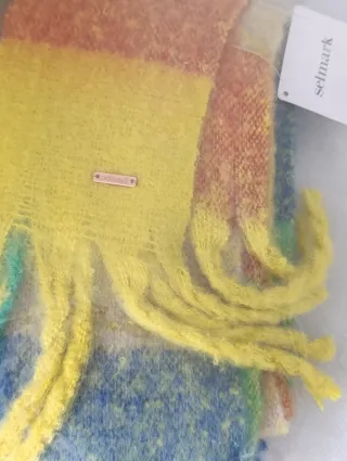 Bufanda Selmark cuadros multicolor