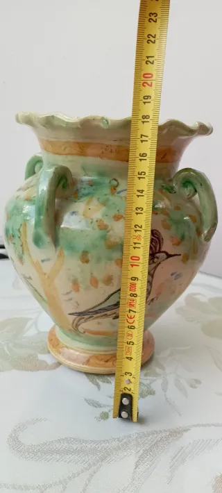 Jarrón antiguo decorado